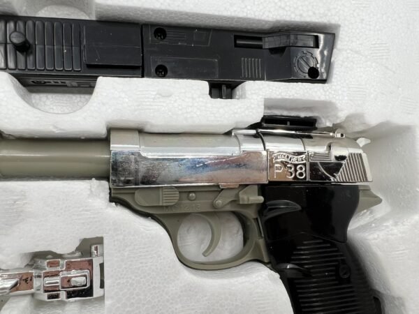 HASBRO TAKARA 1984 TRANSFORMERS G1 MEGATRON DECEPTICONS COMPLETE