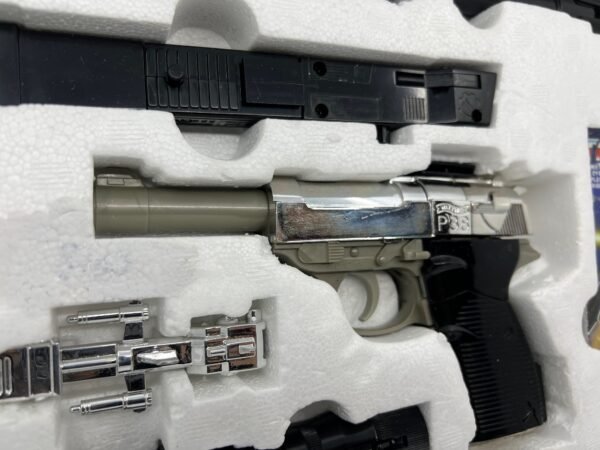 HASBRO TAKARA 1984 TRANSFORMERS G1 MEGATRON DECEPTICONS COMPLETE