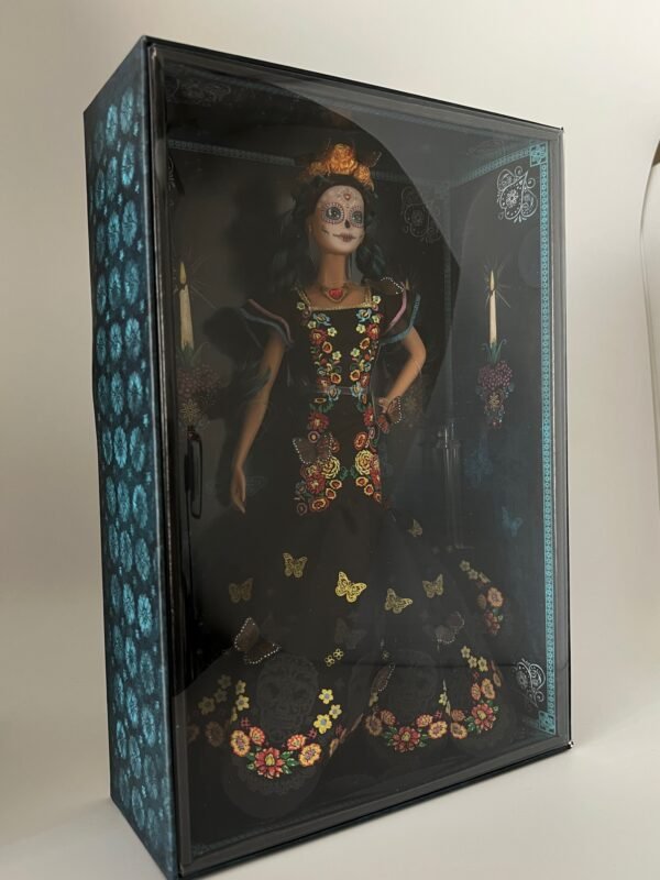 MATTEL BARBIE SIGNATURE DIA DE LOS MUERTOS DAY OF THE DEAD 2019