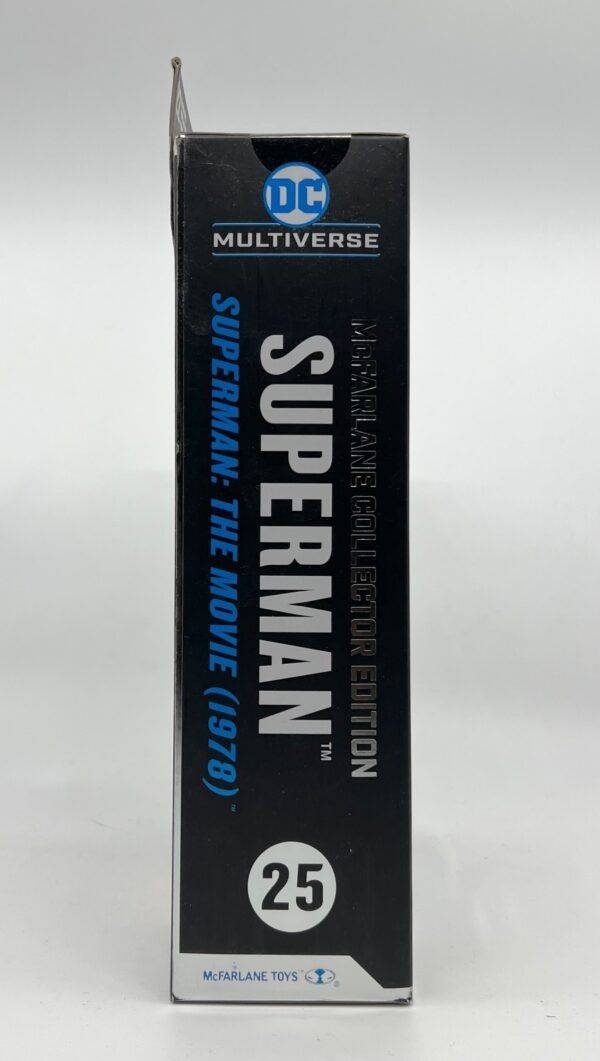 MCFARLANE SUPERMAN 1978 MOVIE STORE EXCLUSIVE PLATINUM EDITION