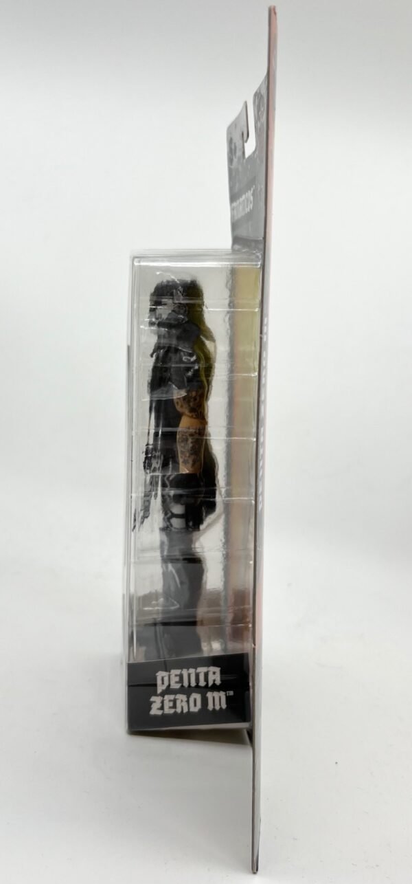 IMG_5240 BOSS FIGHT LEGENDS OF LUCHA LIBRE PENTA ZERO MIEDO ACTION FIGURE