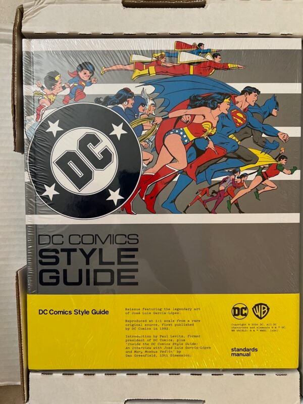 DC COMICS STYLE GUIDE FEATURING THE ART OF JOSE LUIS GARCIA-LOPEZ NEW 2024