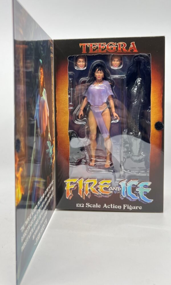 FRAZETTA GIRLS FIRE AND ICE TEEGRA 1/12 ACTION FIGURE NEW ICONS COLLECTIBLES WITH PANTHER