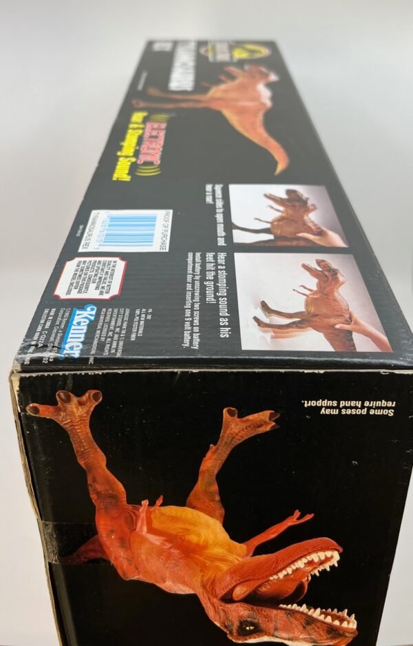 IMG_4737 (1) KENNER JURASSIC PARK 1993 TYRANNOSAURUS REX T REX action figure new in package.The best condition you'll find on the market today!
