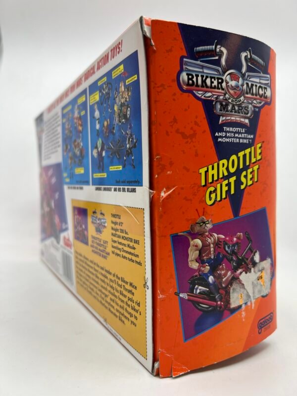 IMG_6720 Biker Mice from Mars Motorcycle Throttle Galoob open box 1993