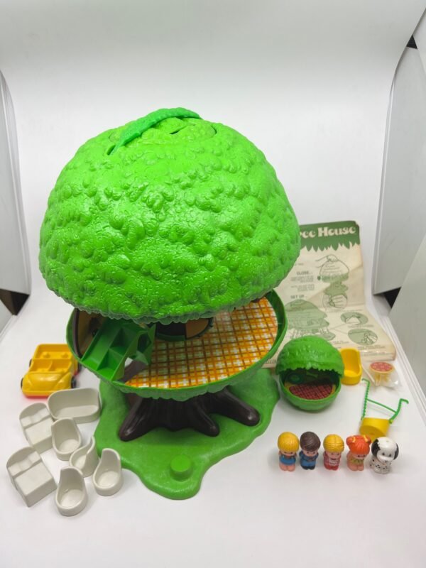 IMG_6745 KENNER 1975 Tree Tots Family Tree House used
